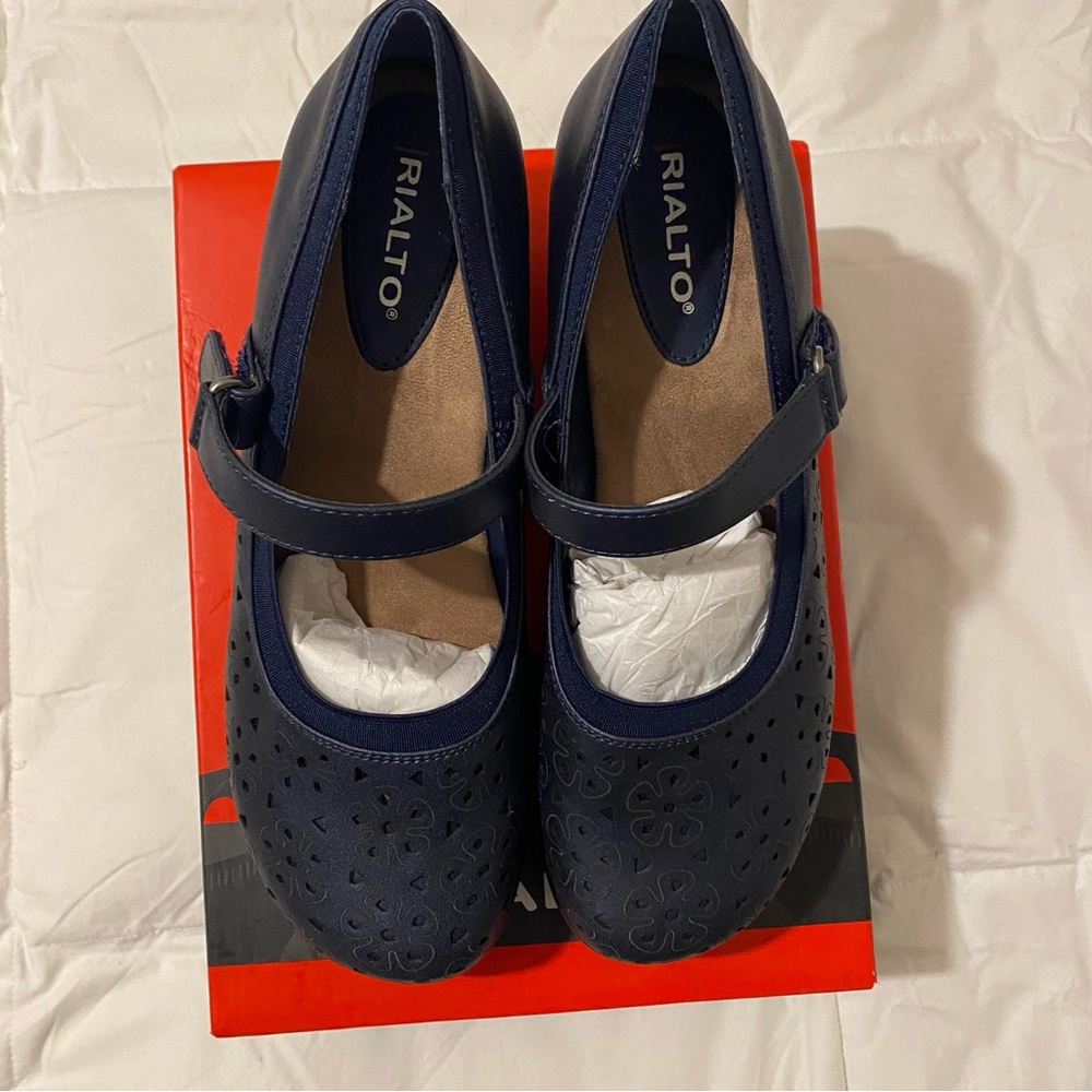 Rialto Visalia Sapphire Mary Jane Heels - Picture 3 of 9